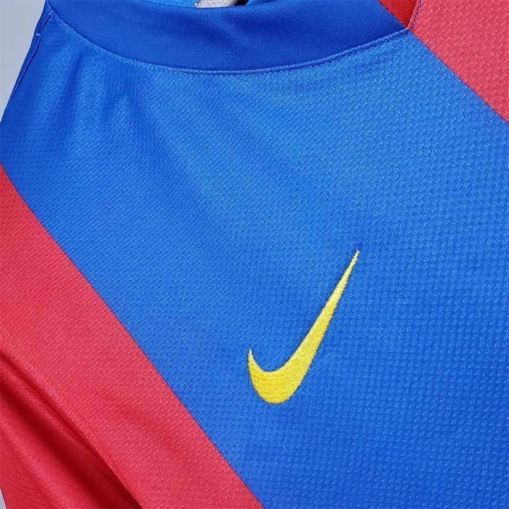 06/07 FC Barcelona Home Kit