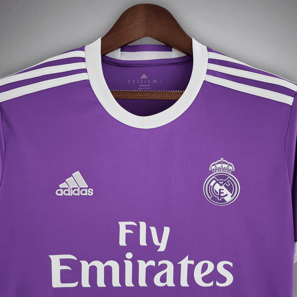 16/17 Real Madrid Away Kit