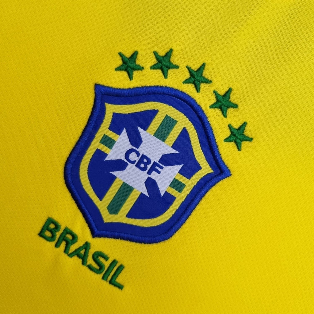 2004 Brazil Home Kit