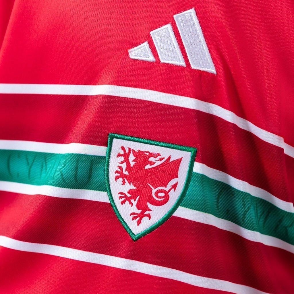 2026 Wales Home Kids Size Kit