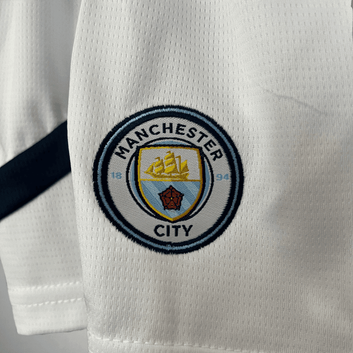 24/25 Manchester City Home Kids Size Kit