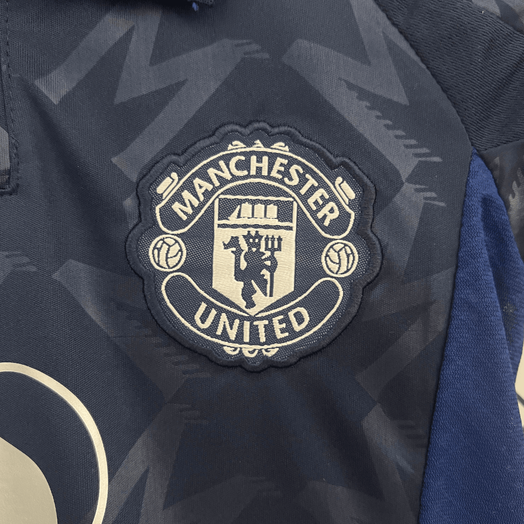 24/25 Manchester United Away Kids Size Kit