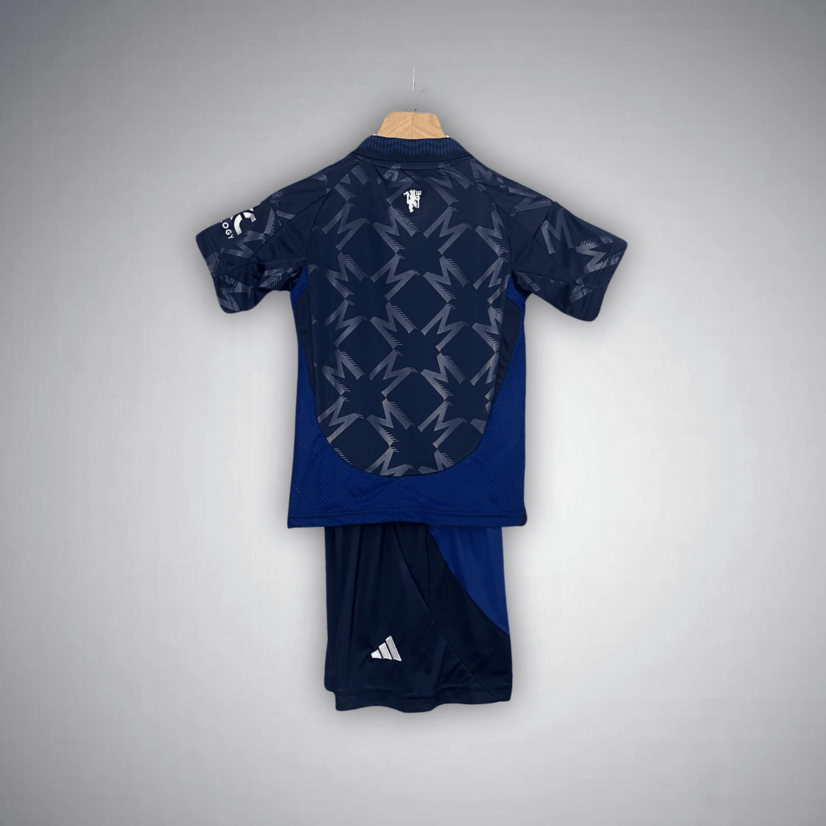 24/25 Manchester United Away Kids Size Kit