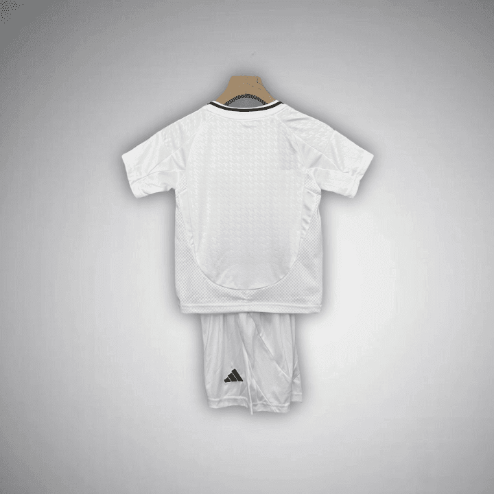 24/25 Real Madrid Home Kids Size Kit