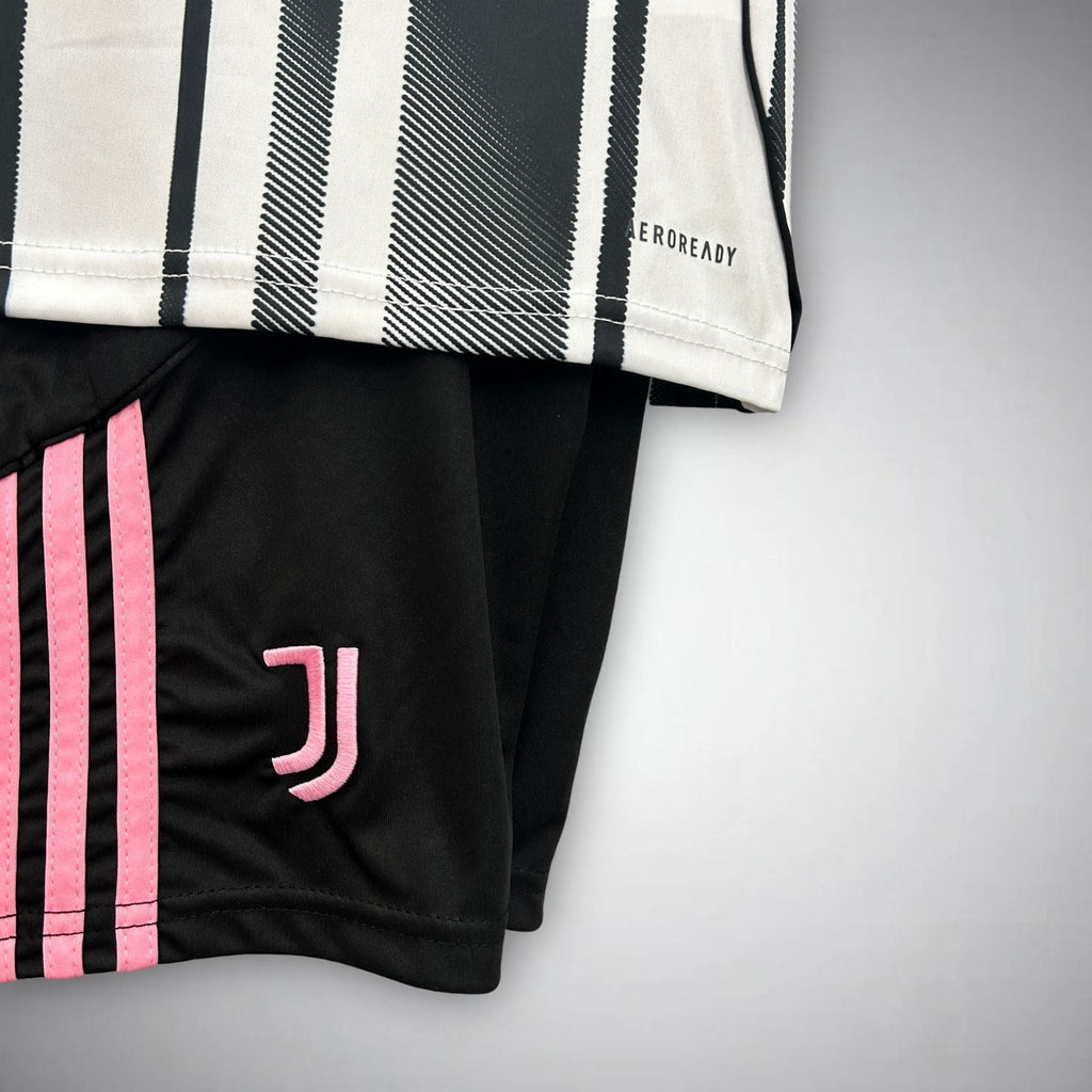25/26 Juventus Home Kids Size Kit