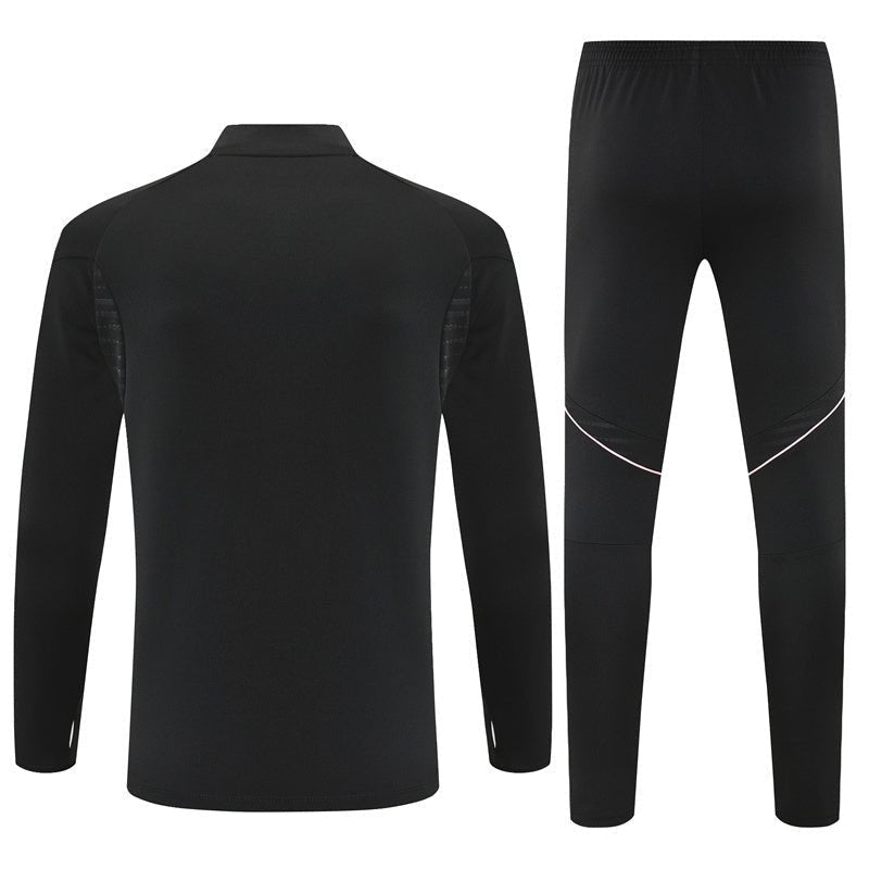 25/26 Juventus Training Black Kids Size Tracksuit