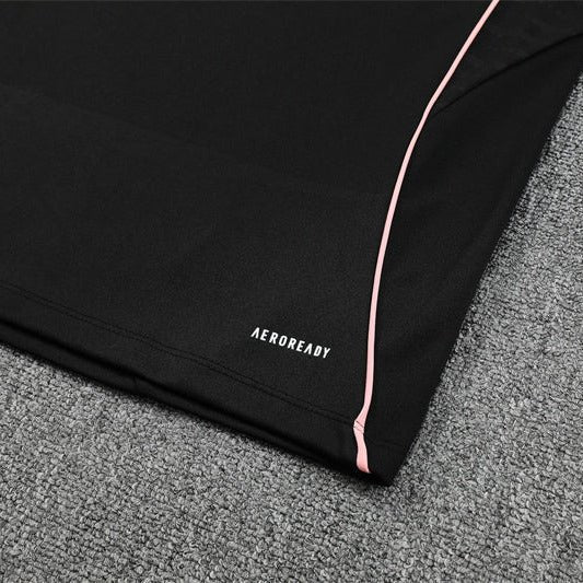 25/26 Juventus Training Black Kids Size Tracksuit