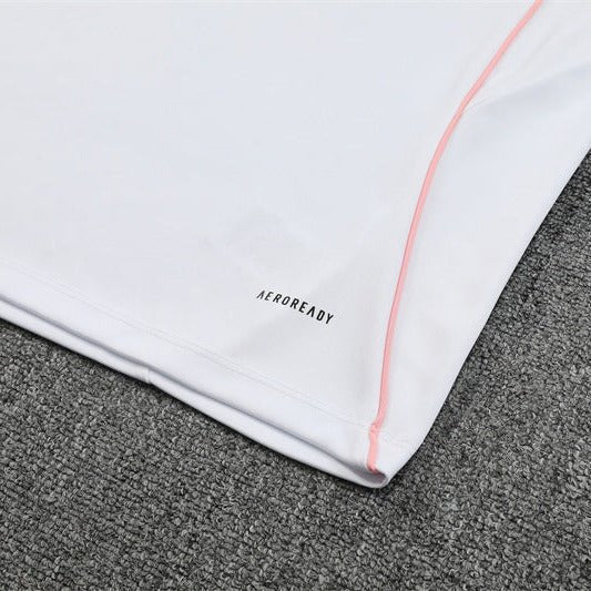 25/26 Juventus Training White Tracksuit