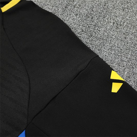 25/26 Manchester United Training Black Kids Size Tracksuit