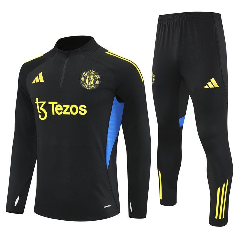 25/26 Manchester United Training Black Tracksuit