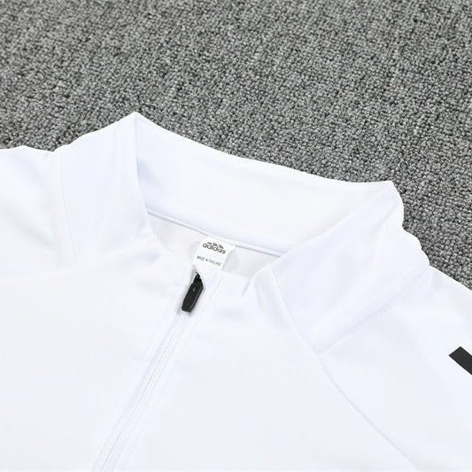 25/26 Manchester United Training White Tracksuit