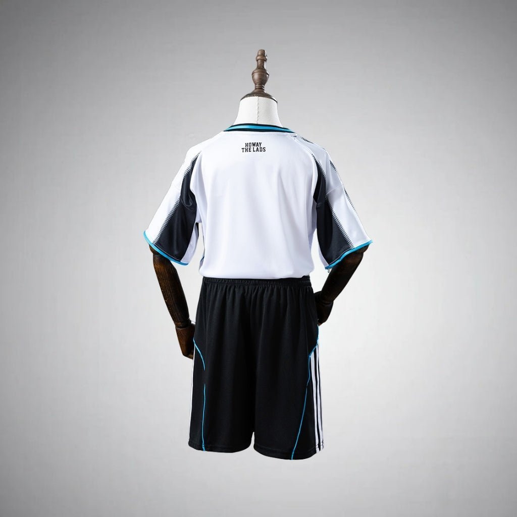 25/26 Newcastle United FC Home Kids Size Kit