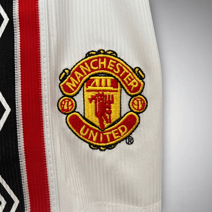 98/99 Manchester United Home Kids Size Kit