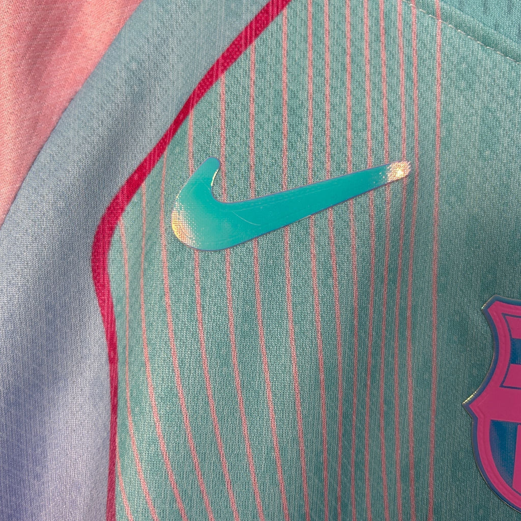 FC Barcelona "Dreamwave" Premium Kids Size Kit