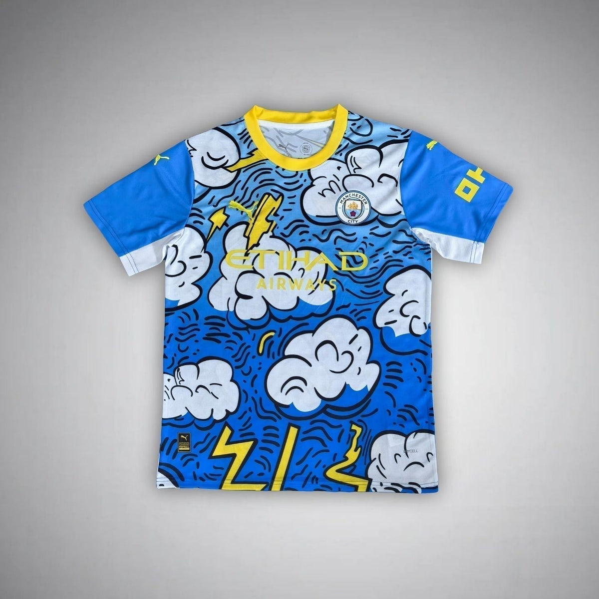 Manchester City "Cloud 9" Premium Kit
