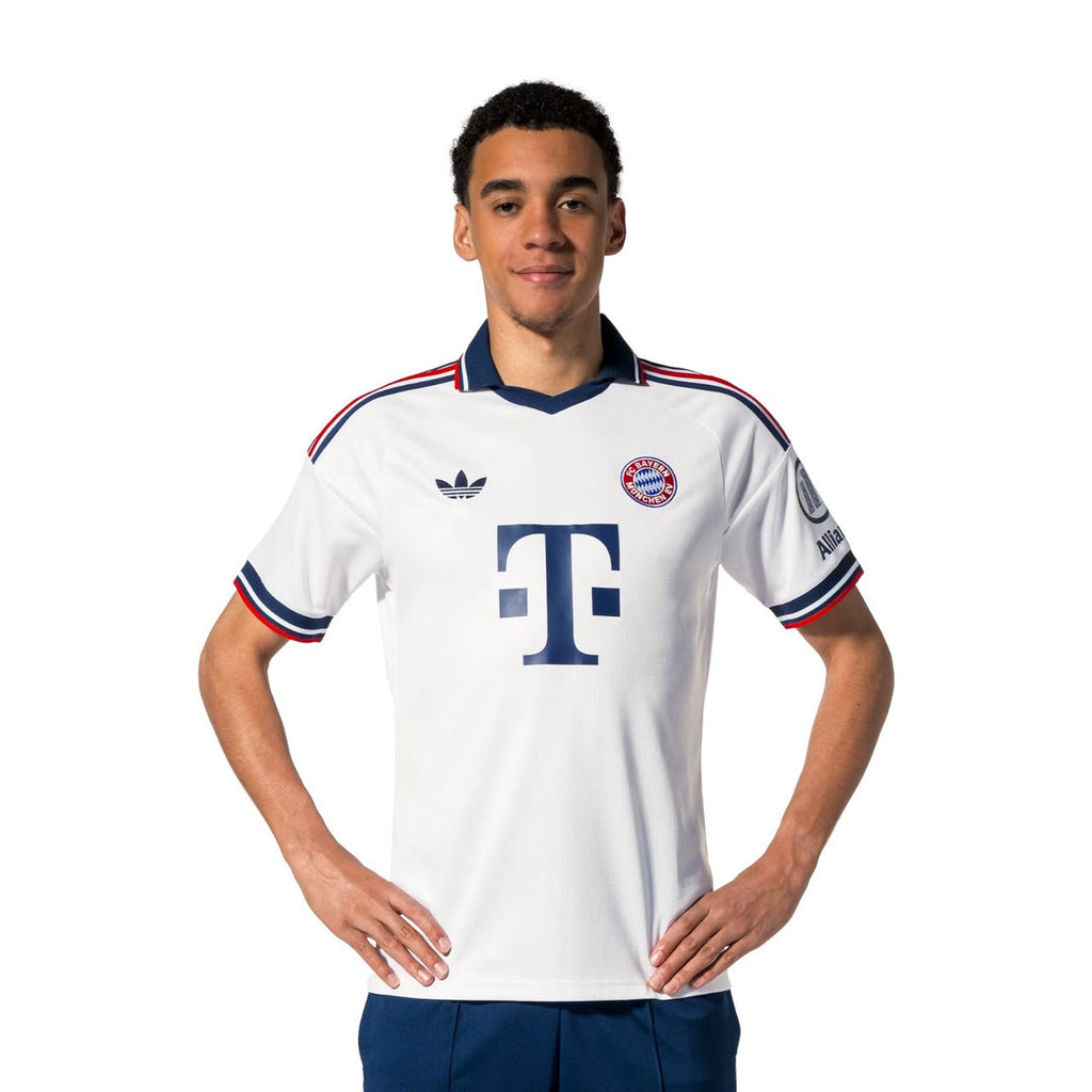 FC Bayern München 2026/27 Away Jersey