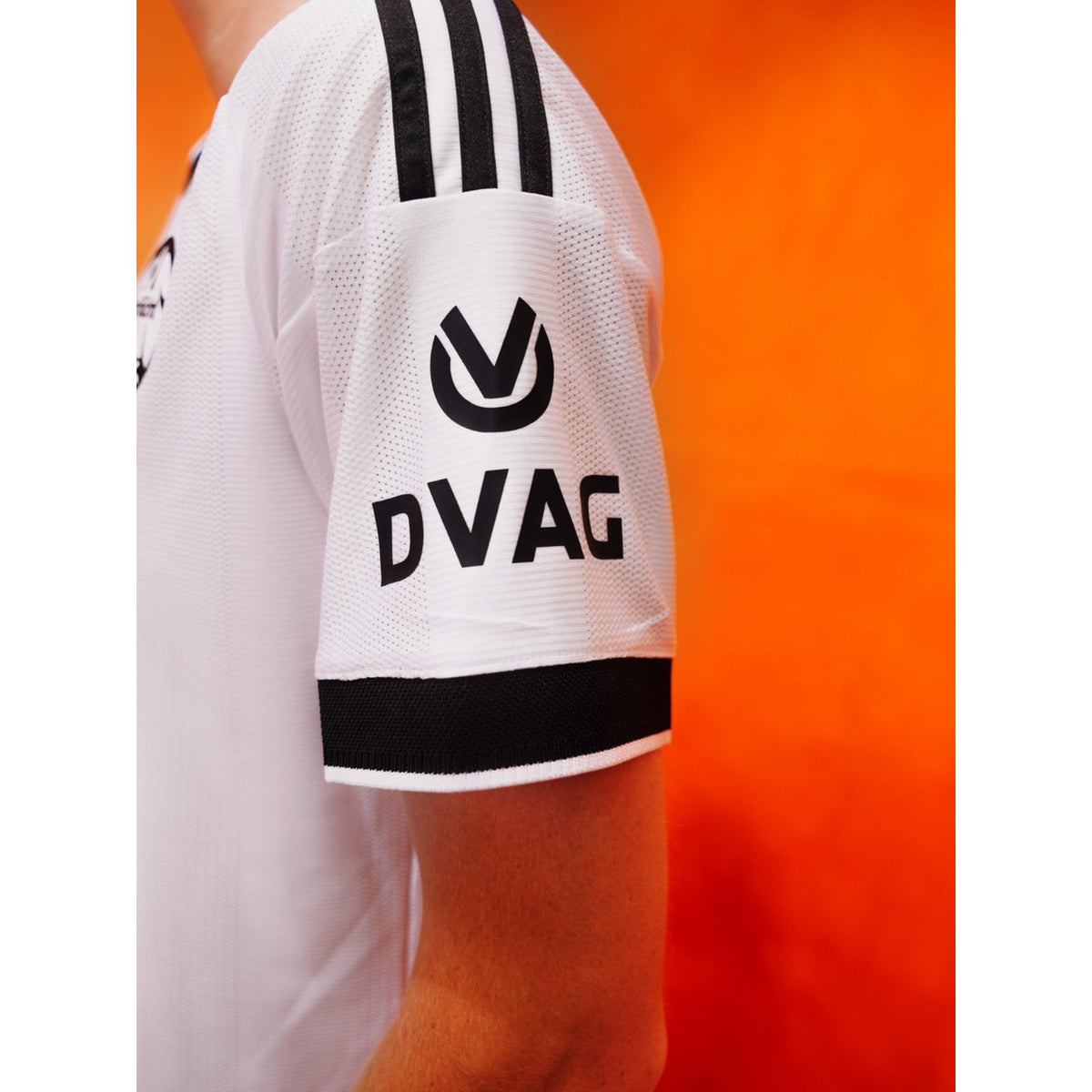 Eintracht Frankfurt 2026/27 Away Jersey