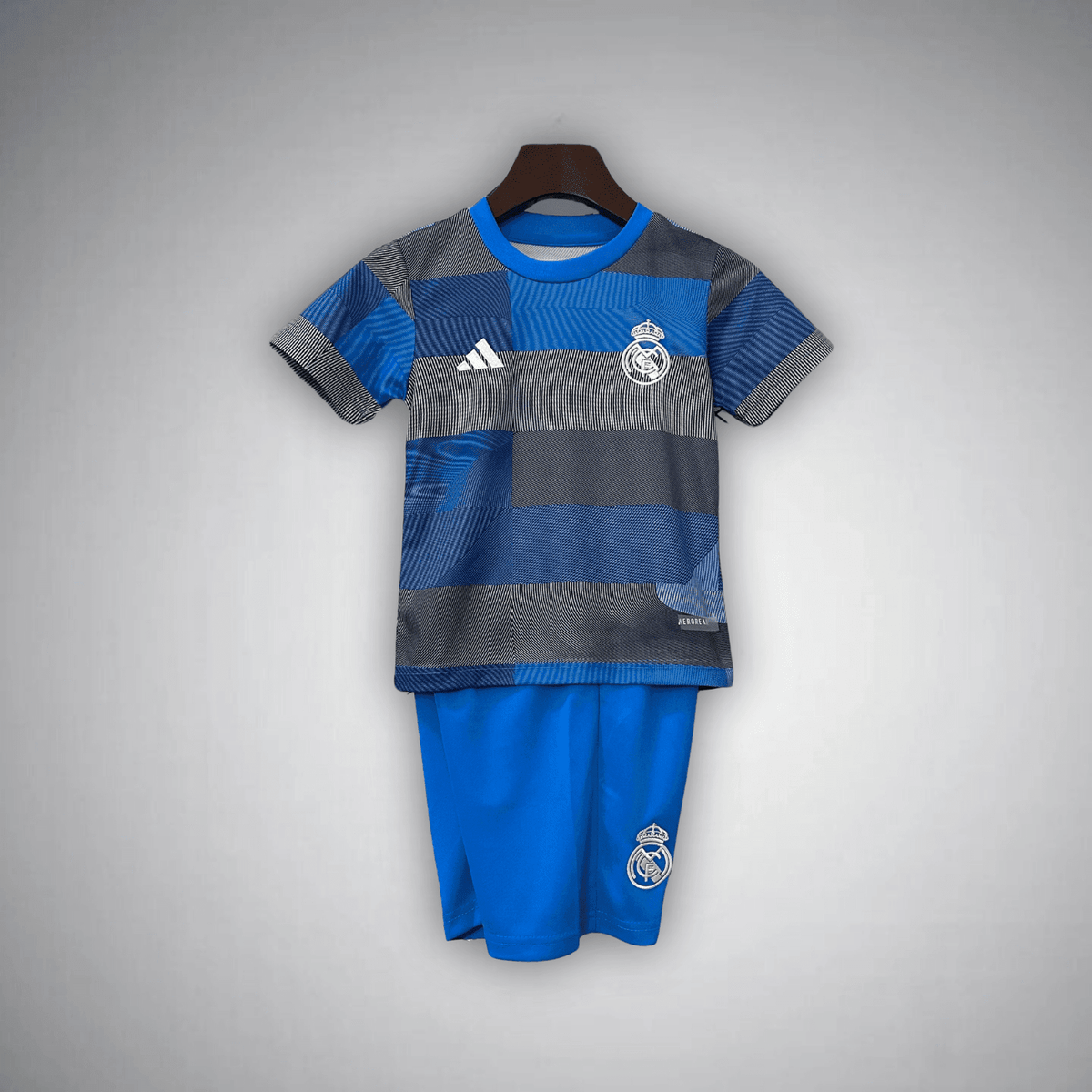 Real Madrid "Cibeles Wave" Premium Kids Size Kit